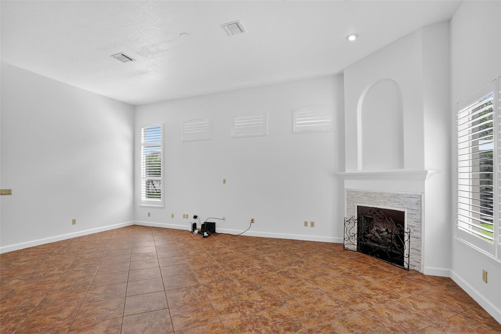 STONEYBROOK - Residential