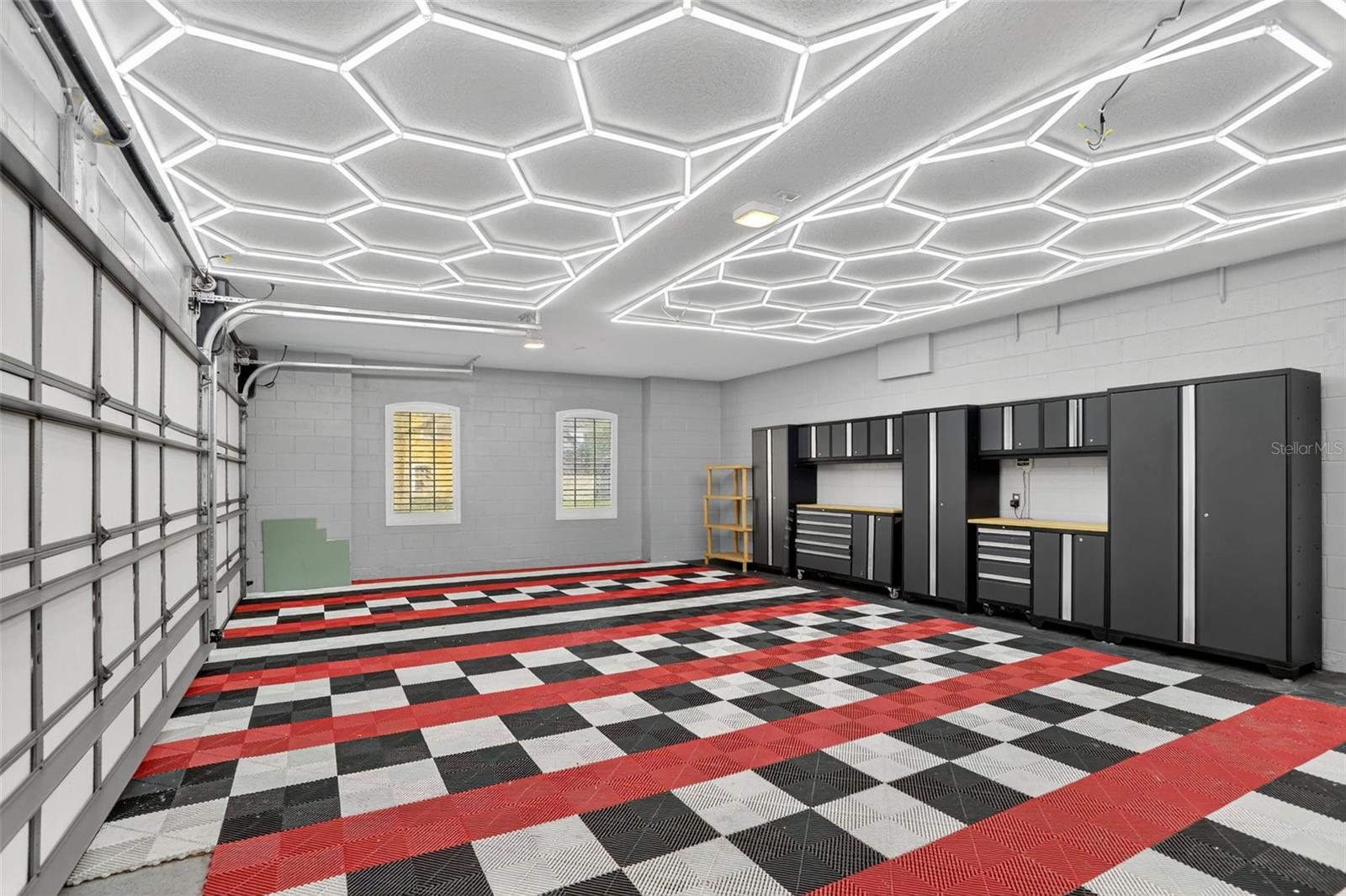 STONEYBROOK - Residential