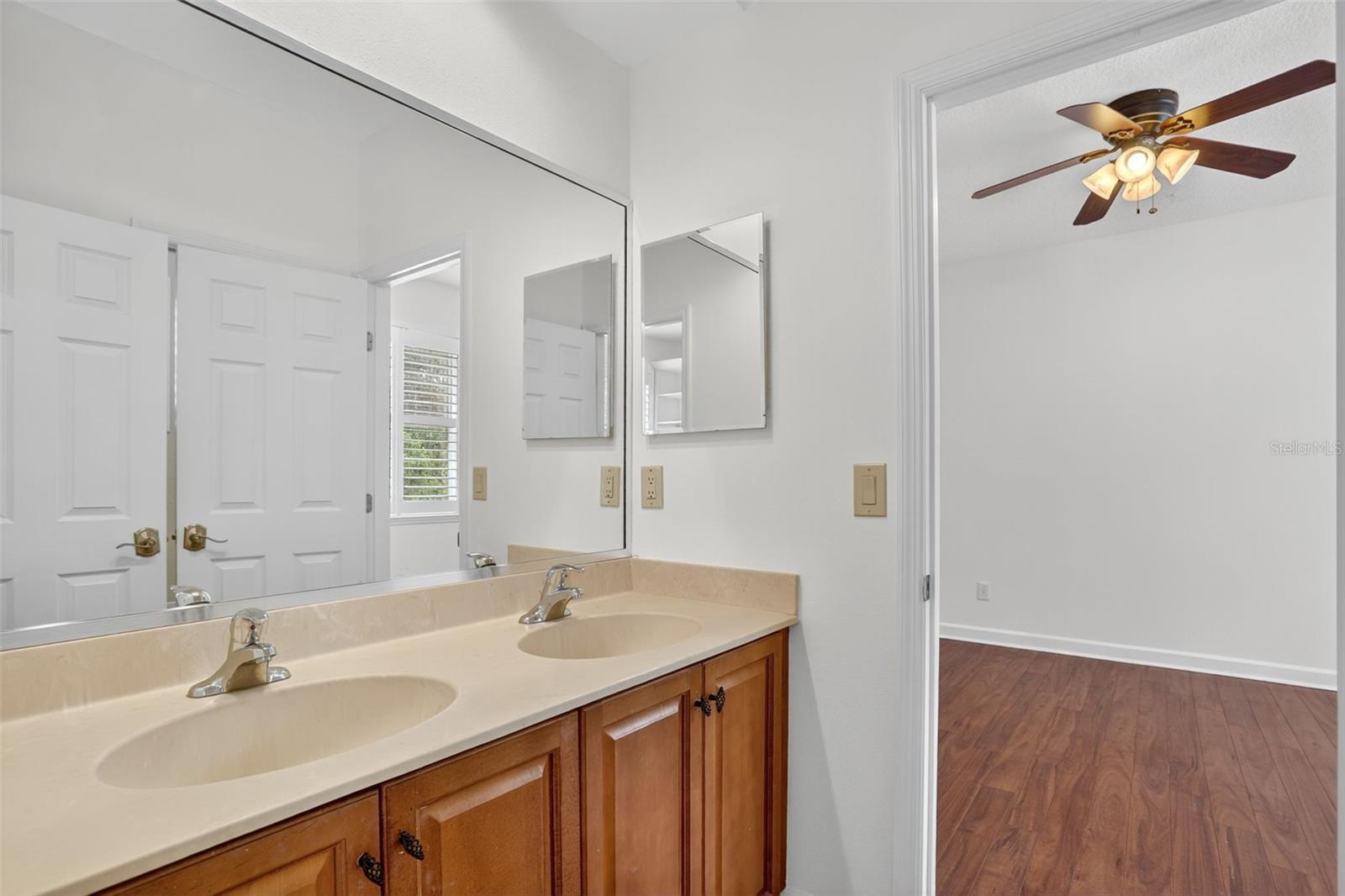 STONEYBROOK - Residential