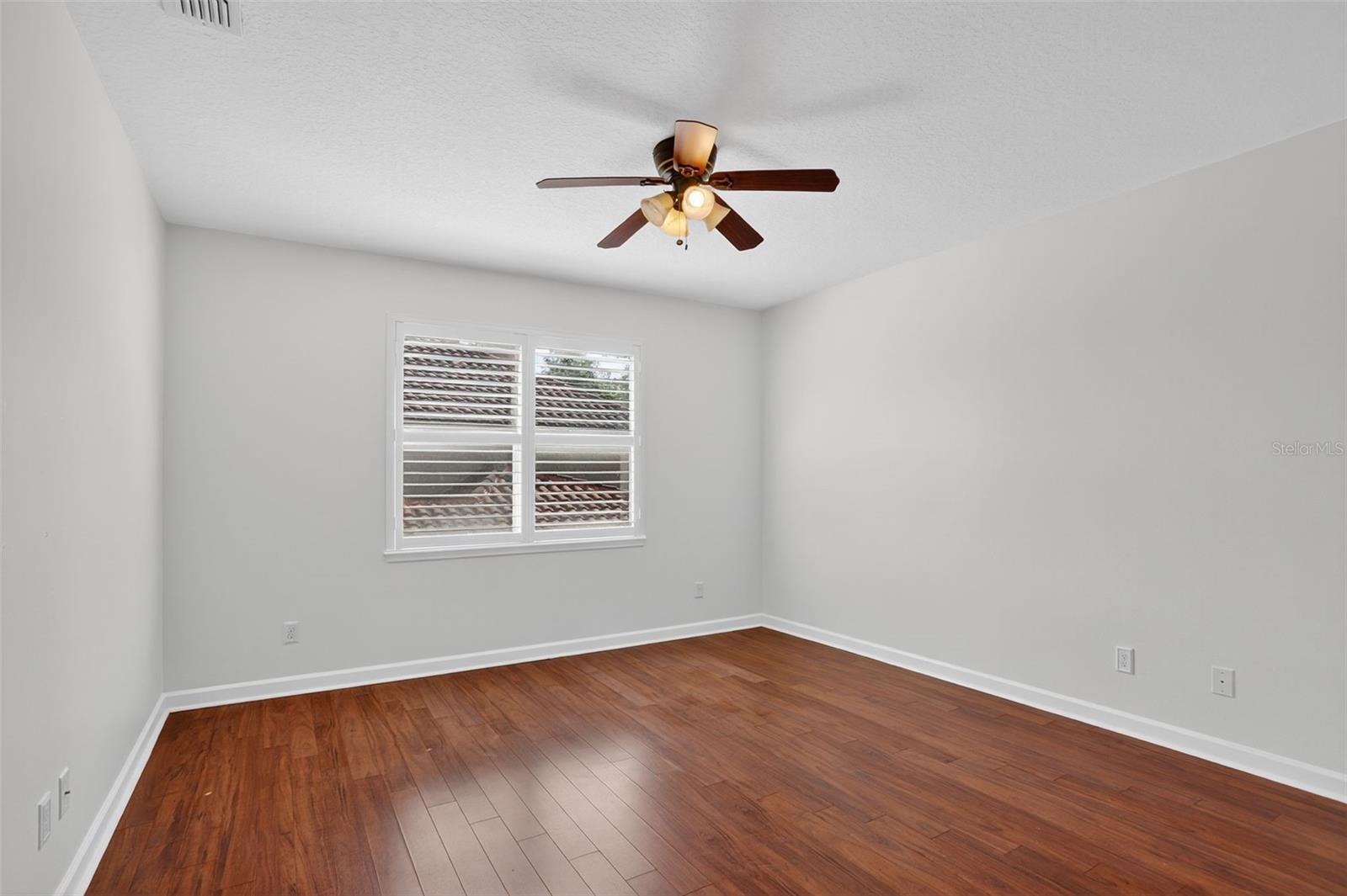 STONEYBROOK - Residential