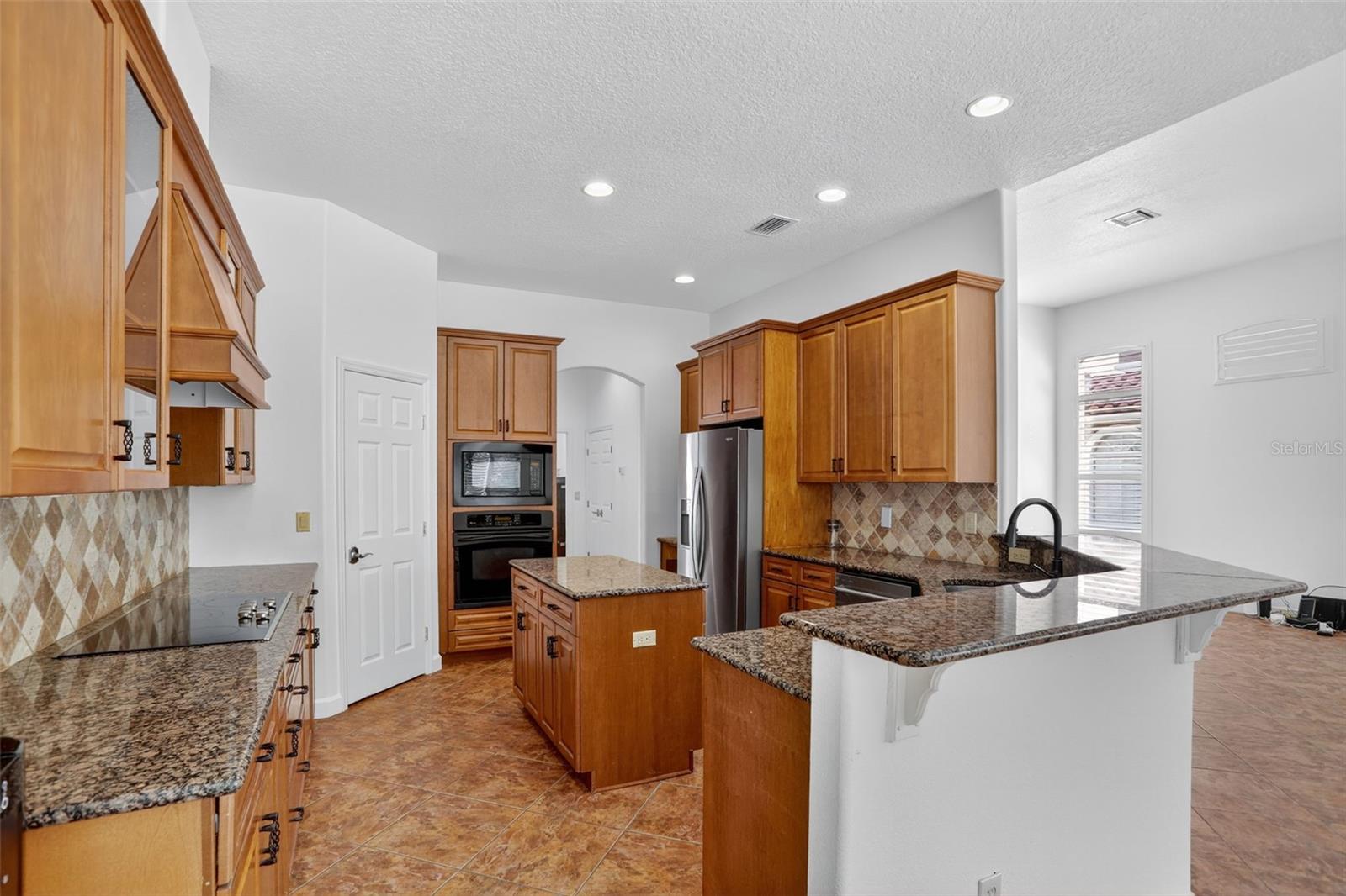 STONEYBROOK - Residential