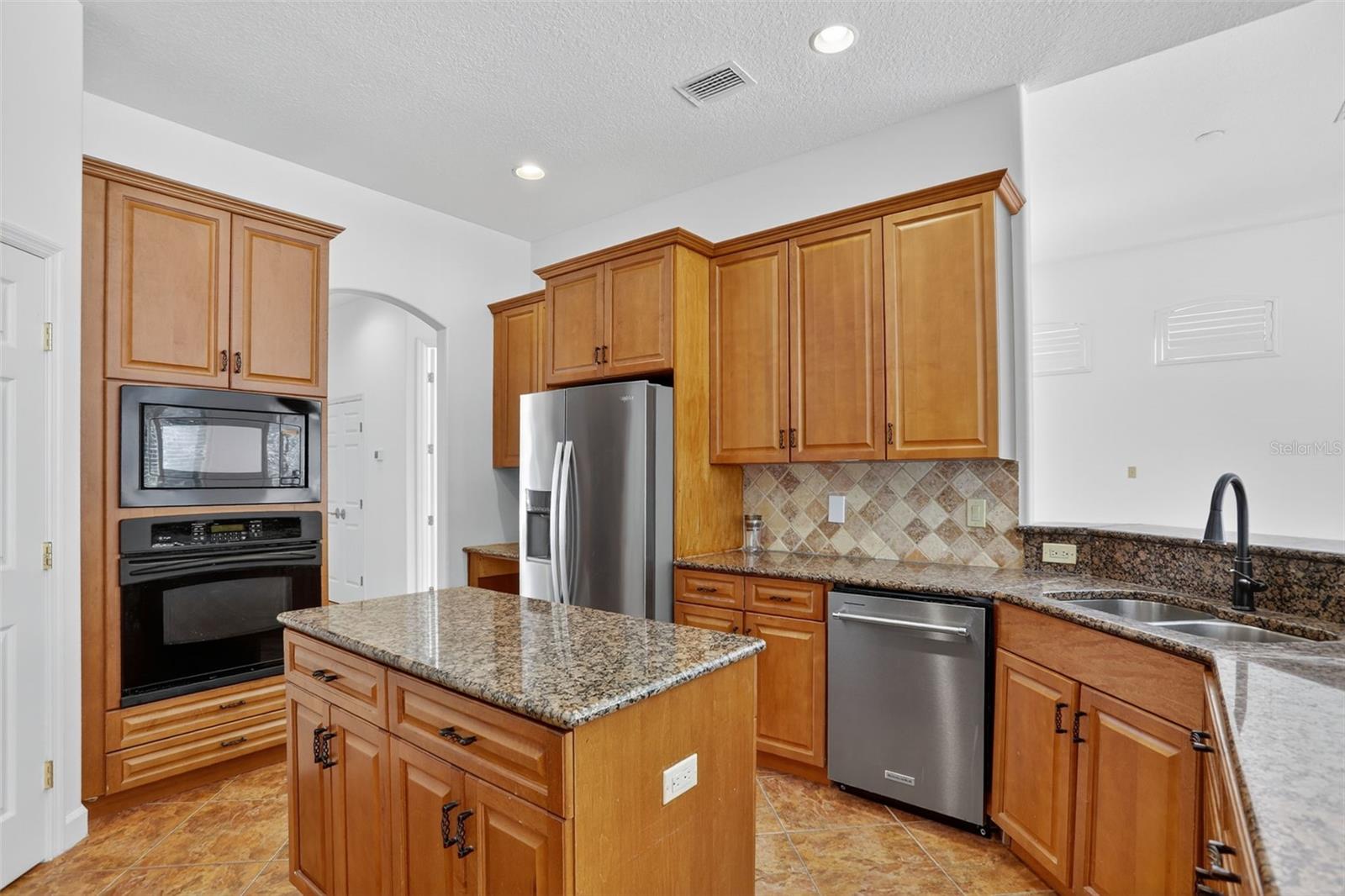 STONEYBROOK - Residential