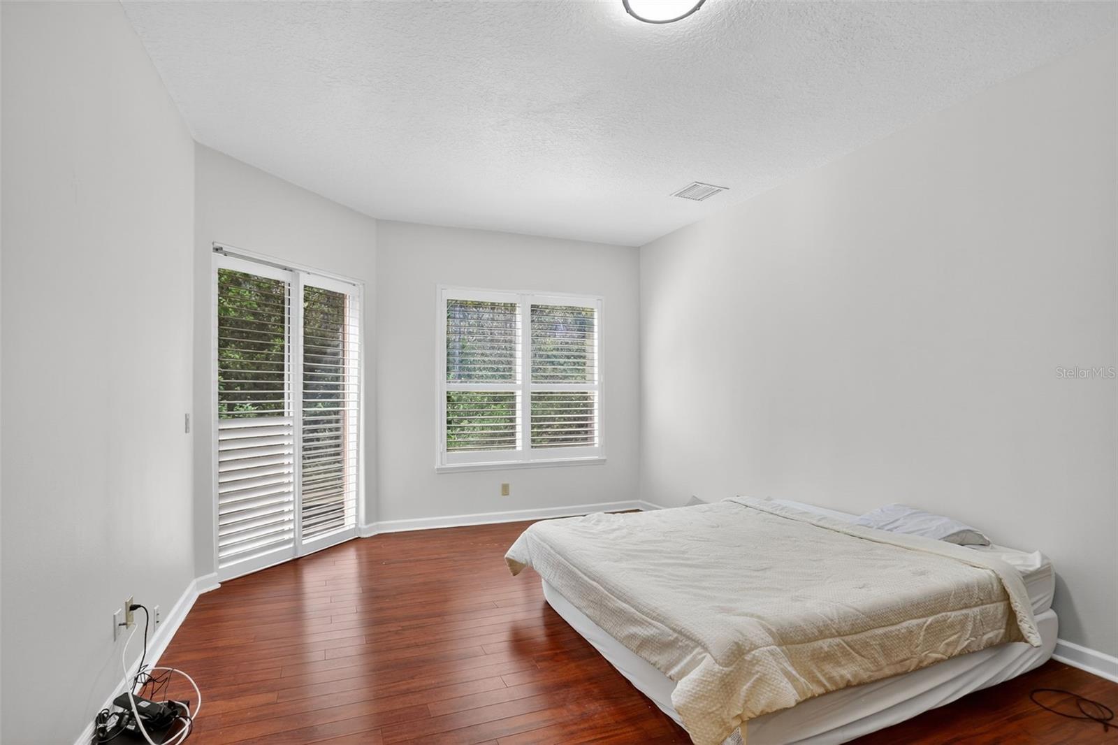 STONEYBROOK - Residential