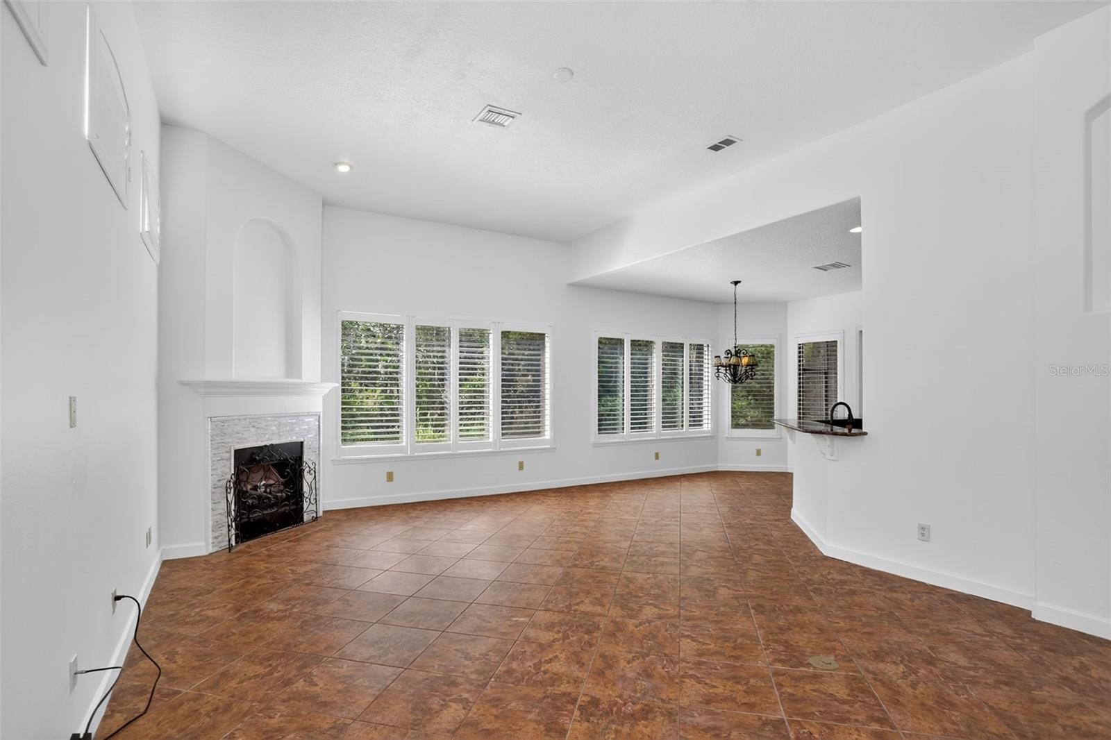 STONEYBROOK - Residential