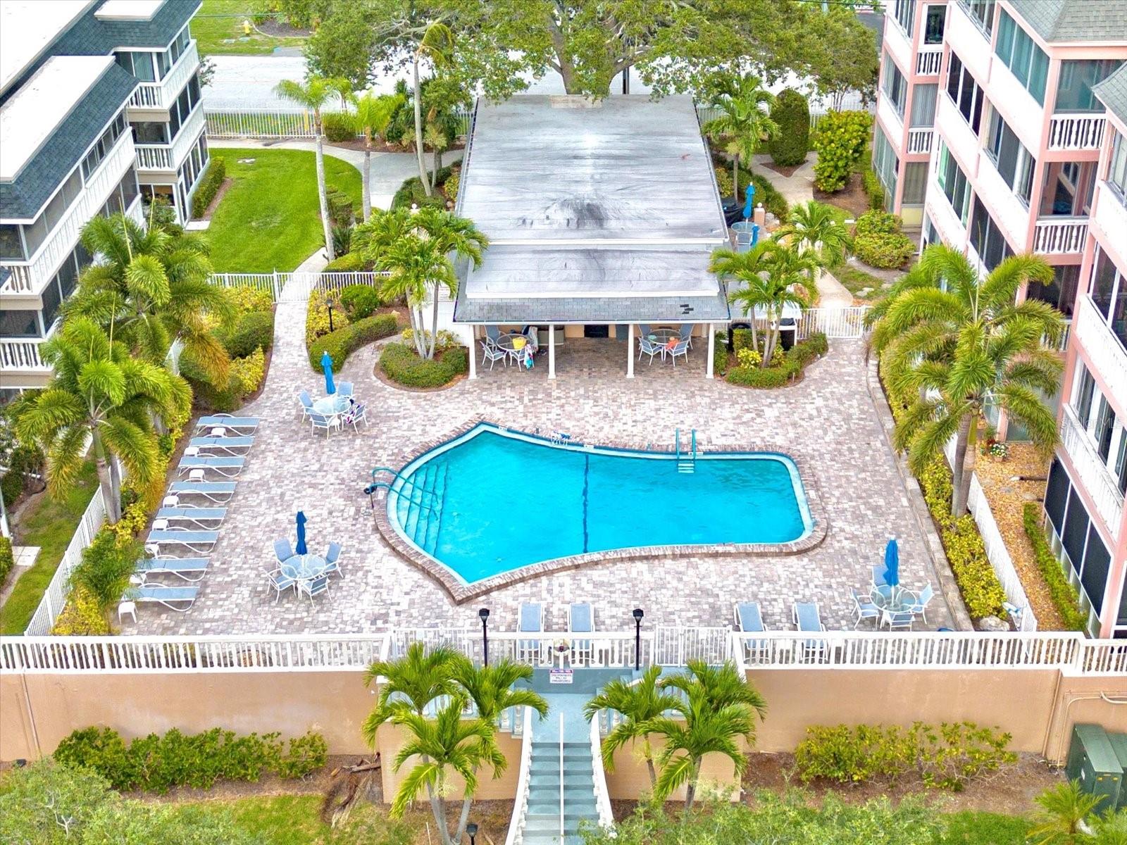 PORT BELLEAIR 3 CONDO - Residential