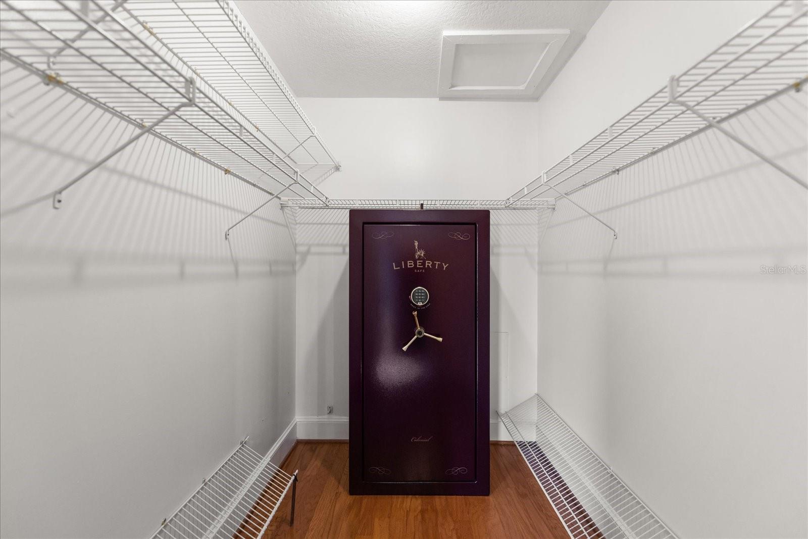 PORT BELLEAIR 3 CONDO - Residential