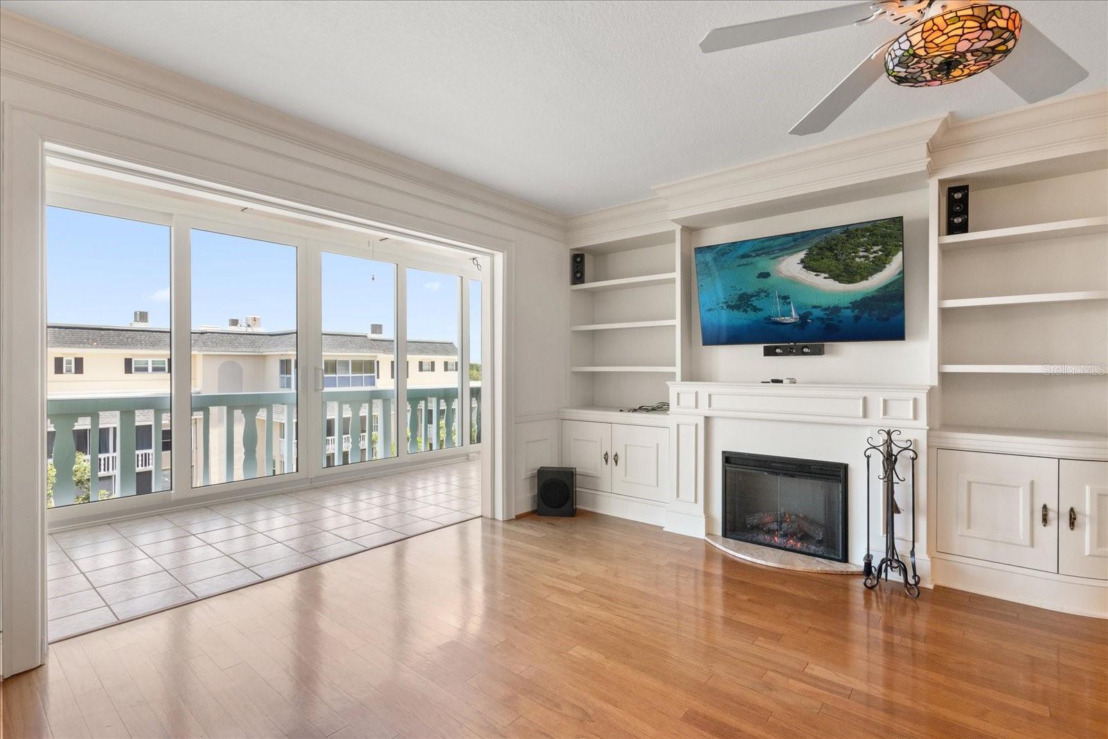 PORT BELLEAIR 3 CONDO - Residential