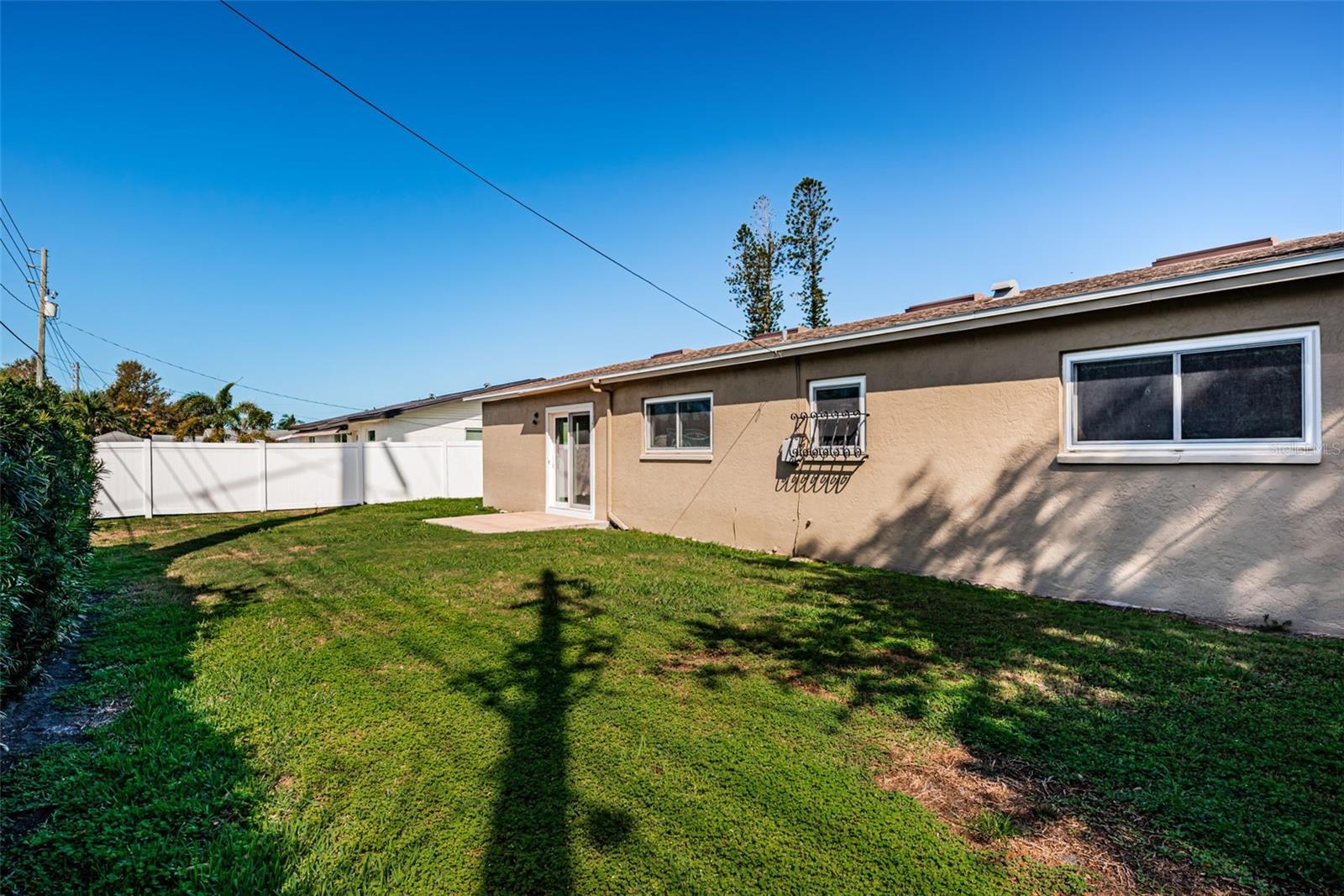 MAXIMO MOORINGS - Residential