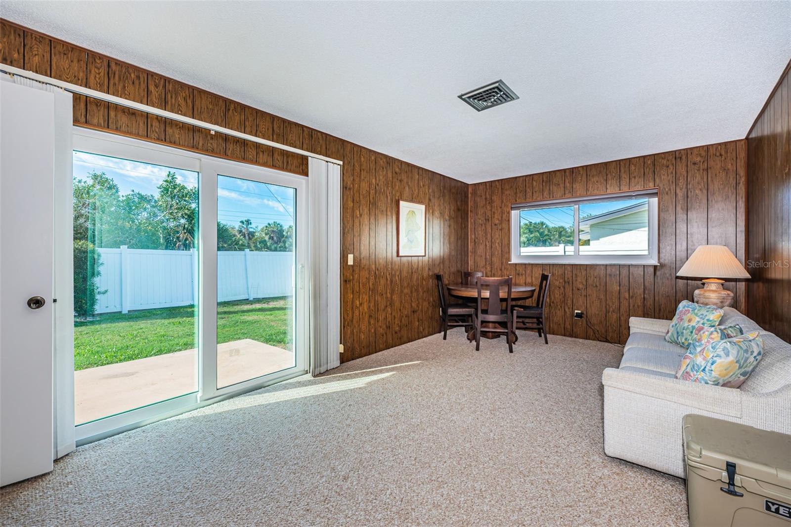 MAXIMO MOORINGS - Residential