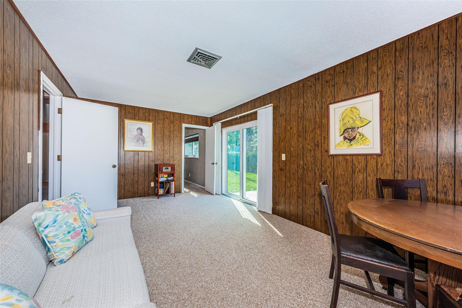 MAXIMO MOORINGS - Residential