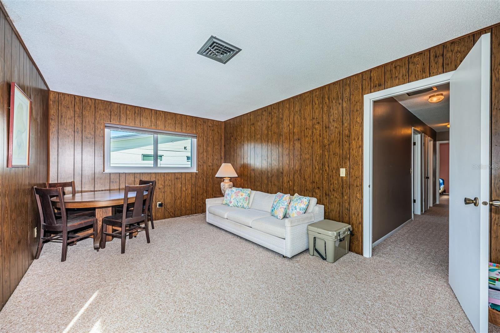 MAXIMO MOORINGS - Residential