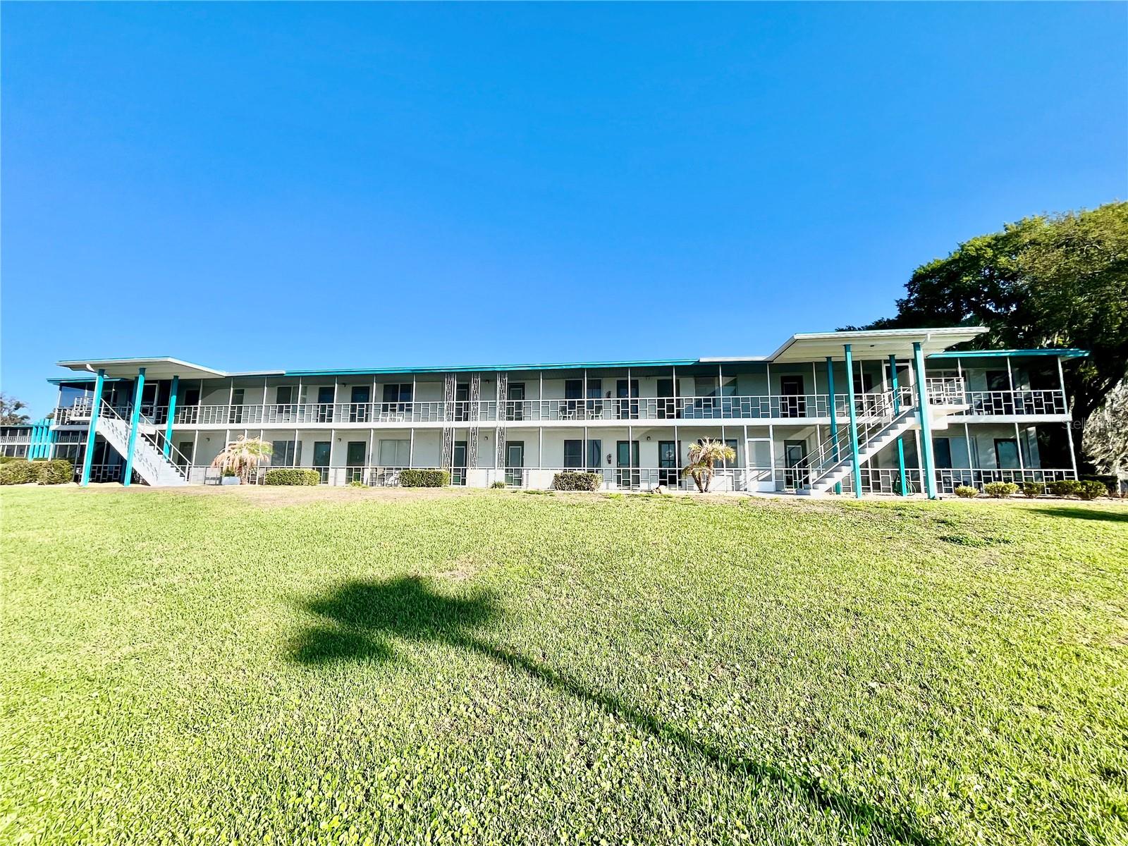 LAKELAND HARBOUR CONDO - Residential