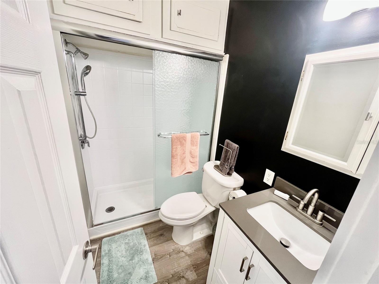 LAKELAND HARBOUR CONDO - Residential