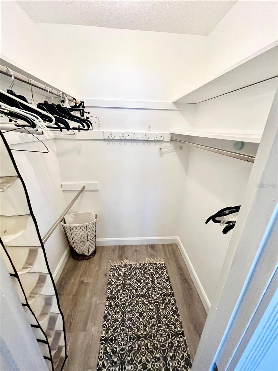 LAKELAND HARBOUR CONDO - Residential