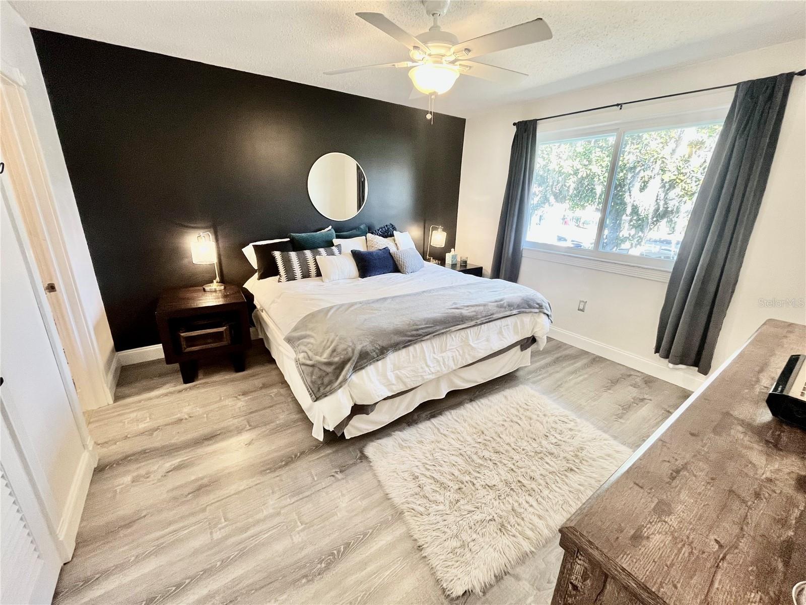 LAKELAND HARBOUR CONDO - Residential