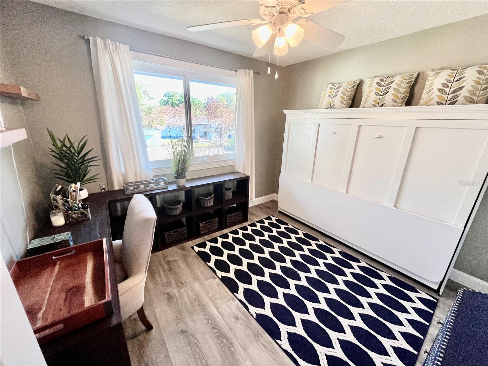 LAKELAND HARBOUR CONDO - Residential