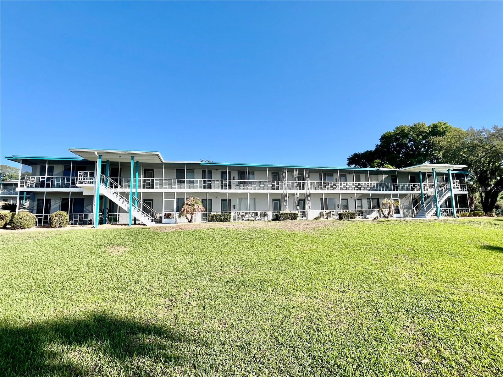 LAKELAND HARBOUR CONDO - Residential