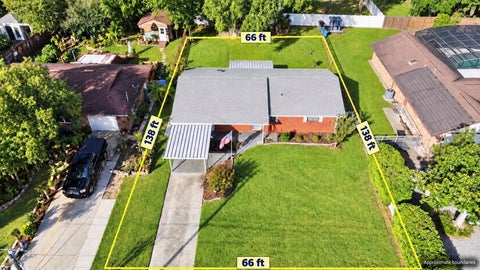 Tiny photo for 1031 Park Avenue, Tavares, FL 32778 (MLS # G5119533)