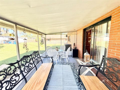 Tiny photo for 1031 Park Avenue, Tavares, FL 32778 (MLS # G5119533)