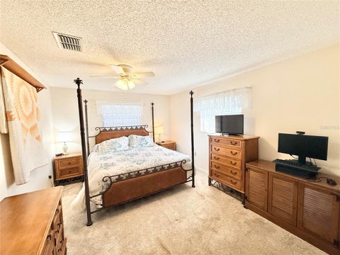 Tiny photo for 1031 Park Avenue, Tavares, FL 32778 (MLS # G5119533)