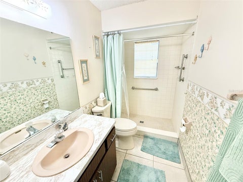 Tiny photo for 1031 Park Avenue, Tavares, FL 32778 (MLS # G5119533)