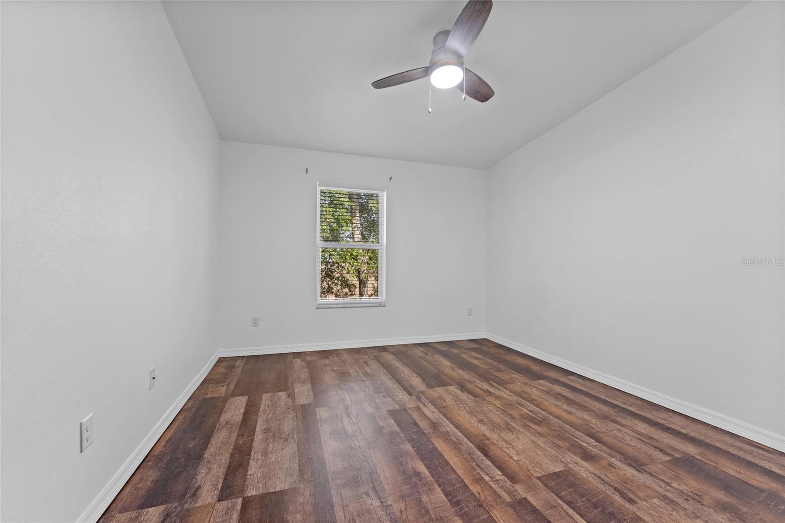 TOWNHOMES AT BRITTANY PARK - Residential Lease