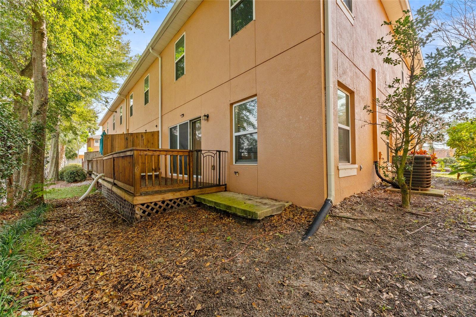 TOWNHOMES AT BRITTANY PARK - Residential Lease