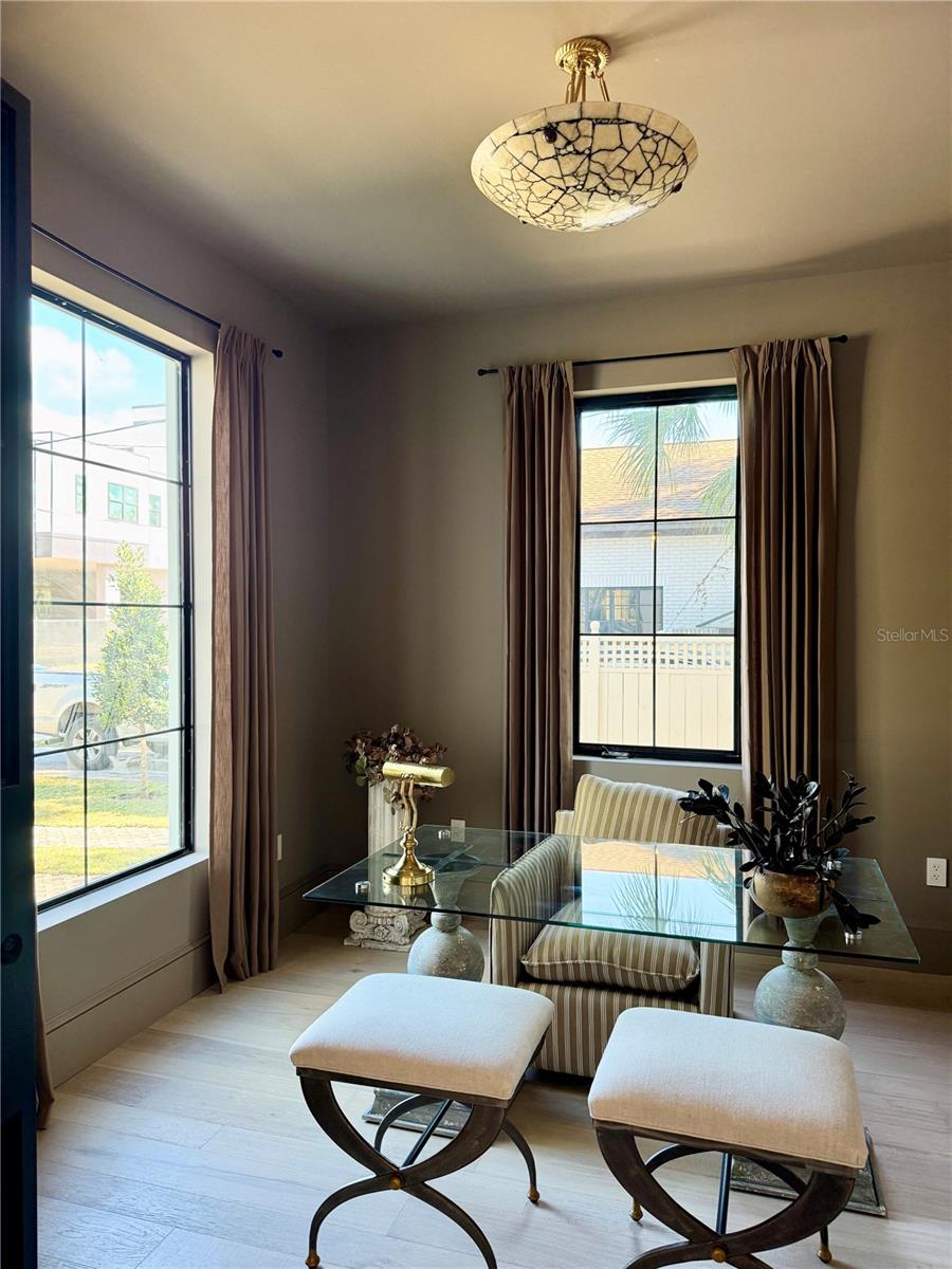 RIDGEWOOD PARK - Residential