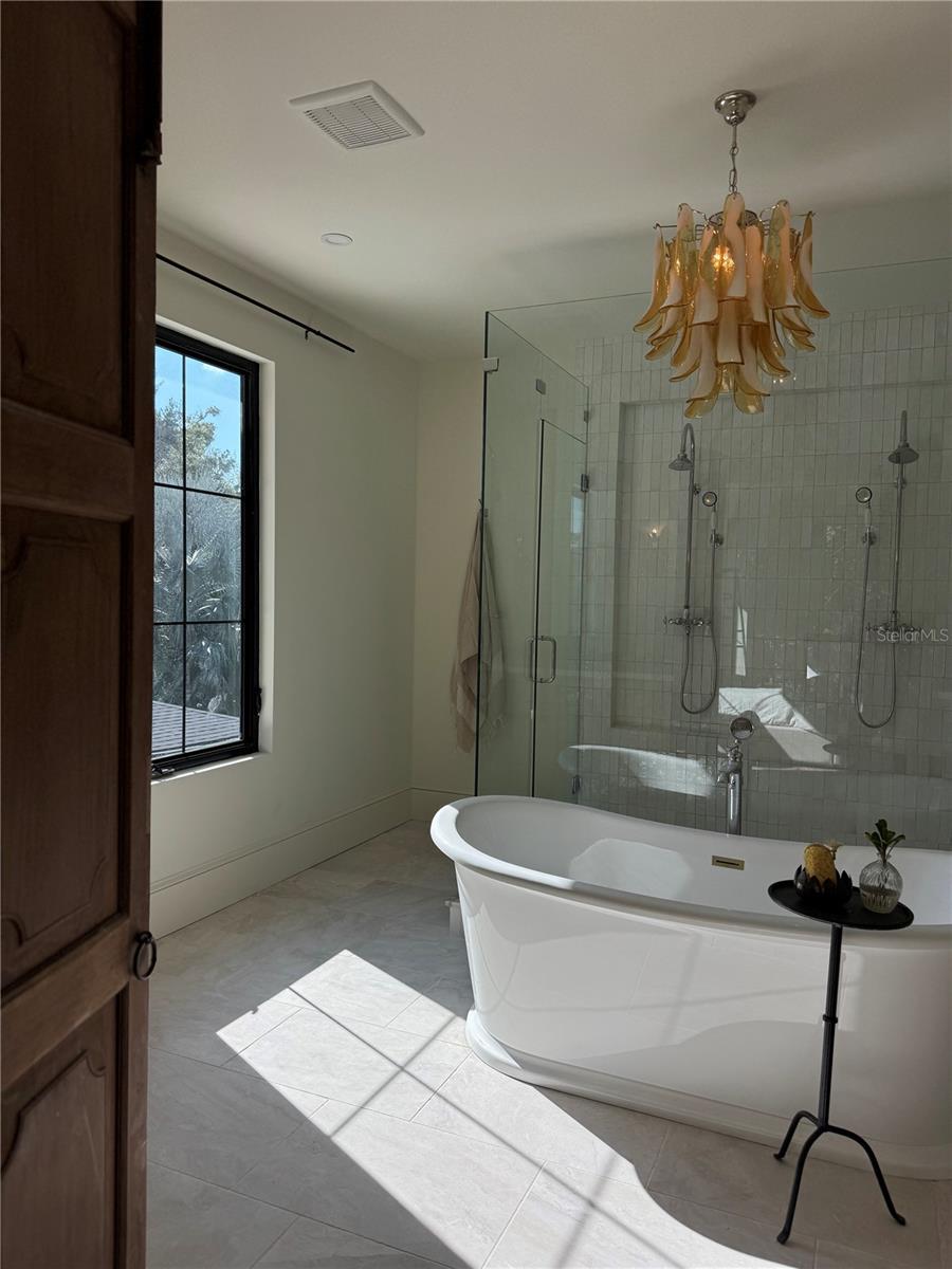 RIDGEWOOD PARK - Residential