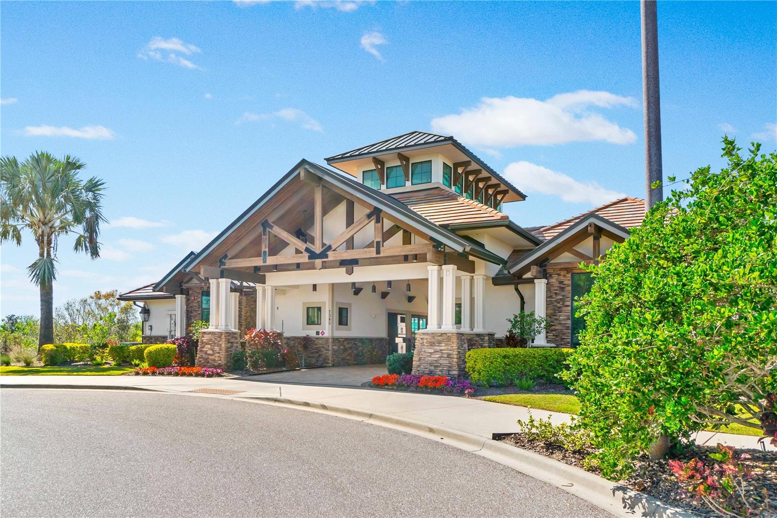 COUNTRY CLUB EAST AT LAKEWD RNCH YY1-4 - Residential