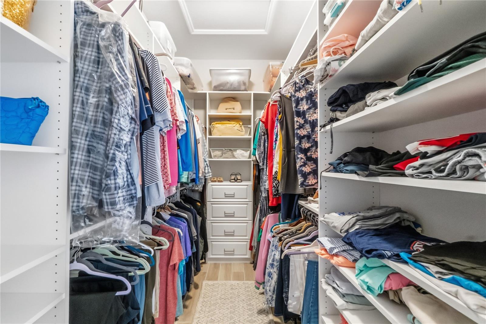 COUNTRY CLUB EAST AT LAKEWD RNCH YY1-4 - Residential