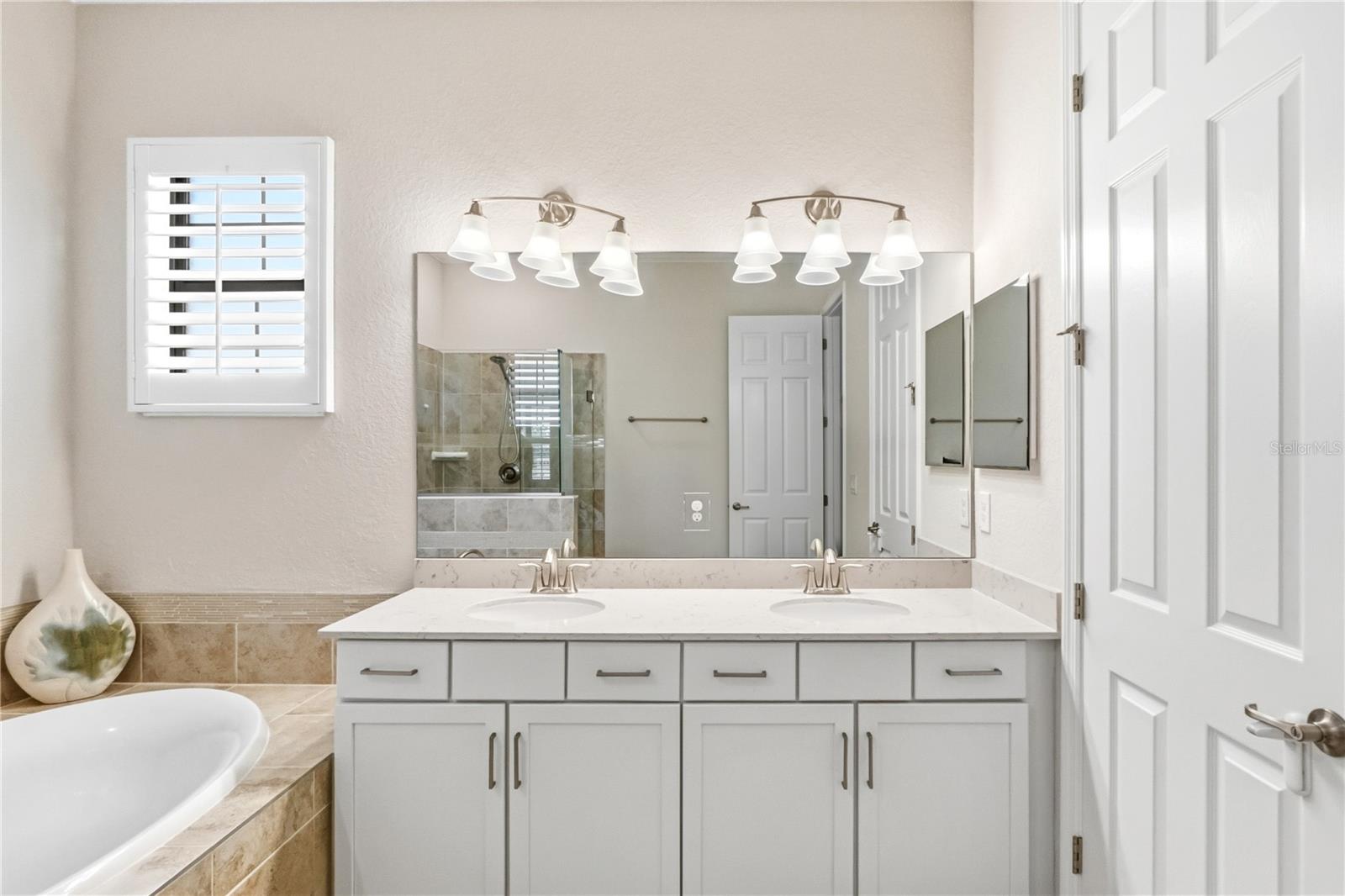 COUNTRY CLUB EAST AT LAKEWD RNCH YY1-4 - Residential