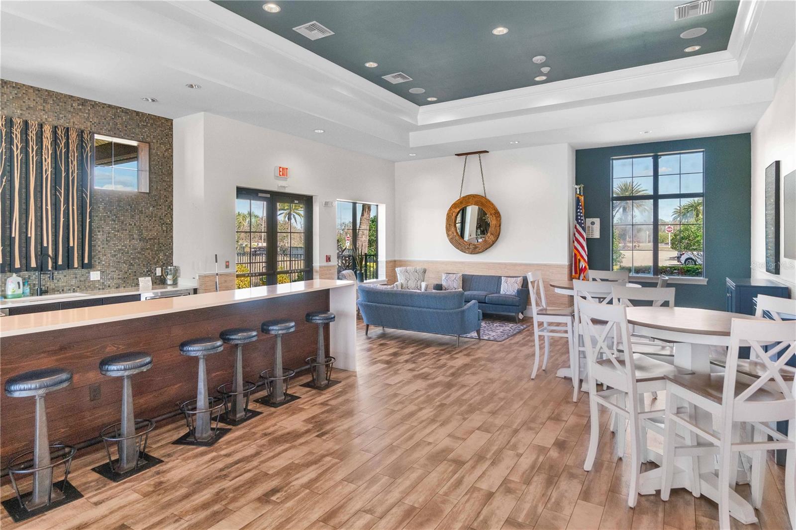 COUNTRY CLUB EAST AT LAKEWD RNCH YY1-4 - Residential