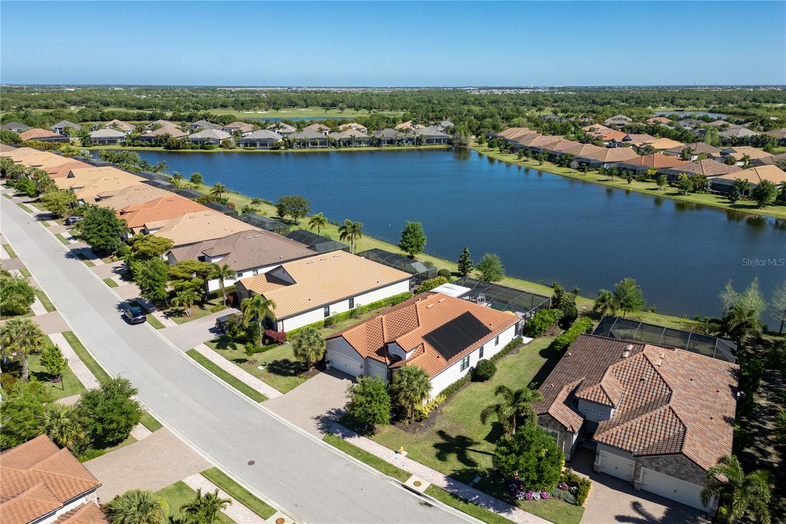 COUNTRY CLUB EAST AT LAKEWD RNCH YY1-4 - Residential