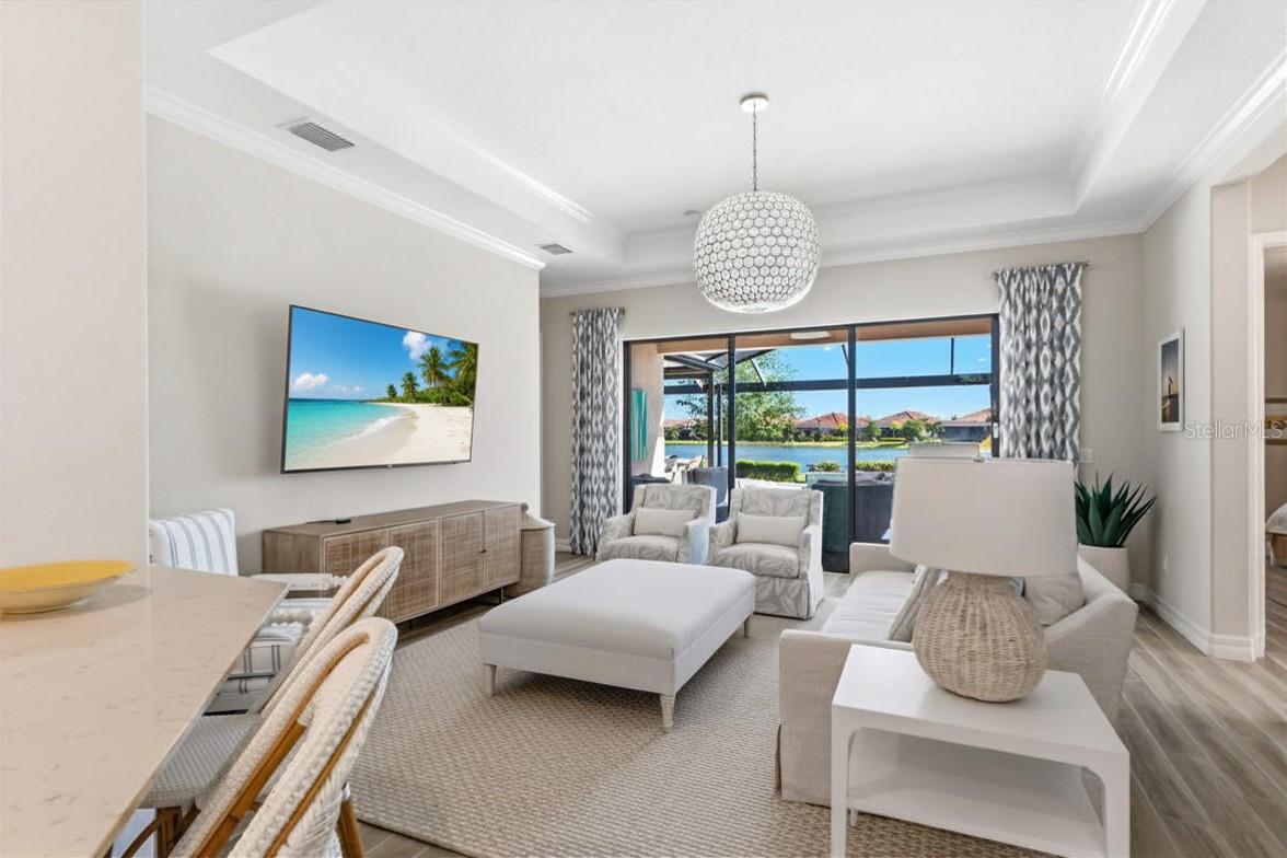 COUNTRY CLUB EAST AT LAKEWD RNCH YY1-4 - Residential