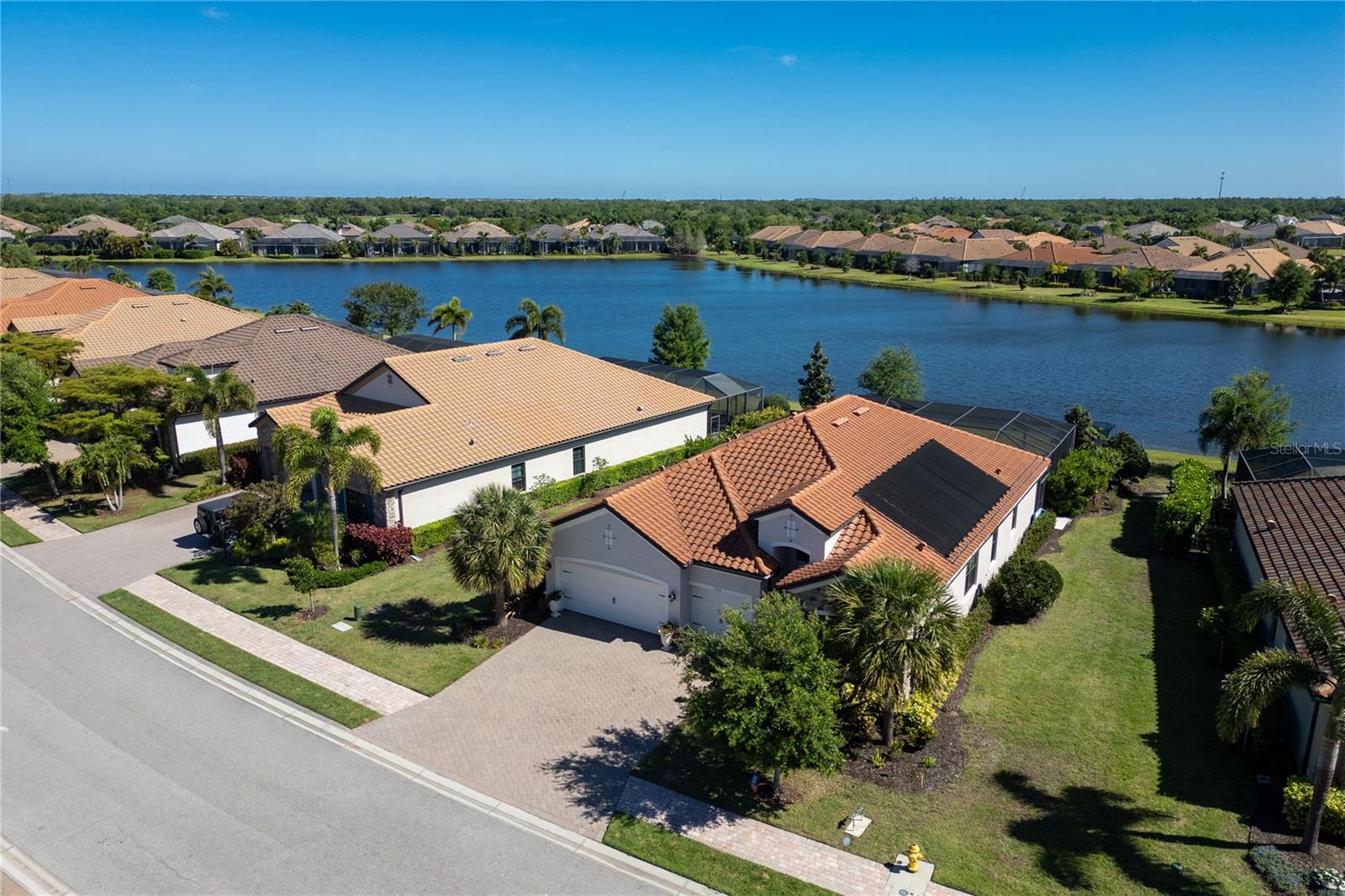 COUNTRY CLUB EAST AT LAKEWD RNCH YY1-4 - Residential