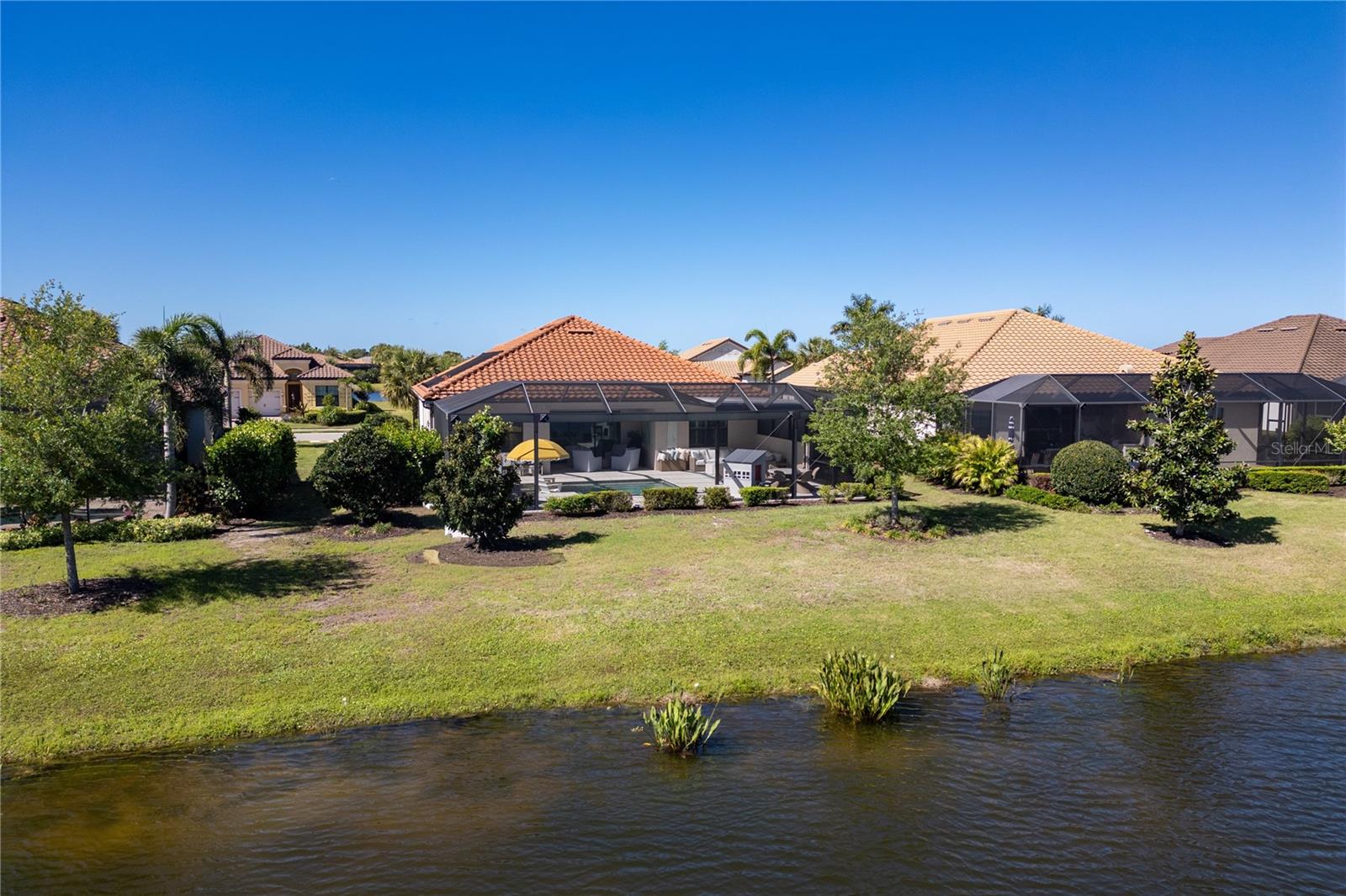 COUNTRY CLUB EAST AT LAKEWD RNCH YY1-4 - Residential