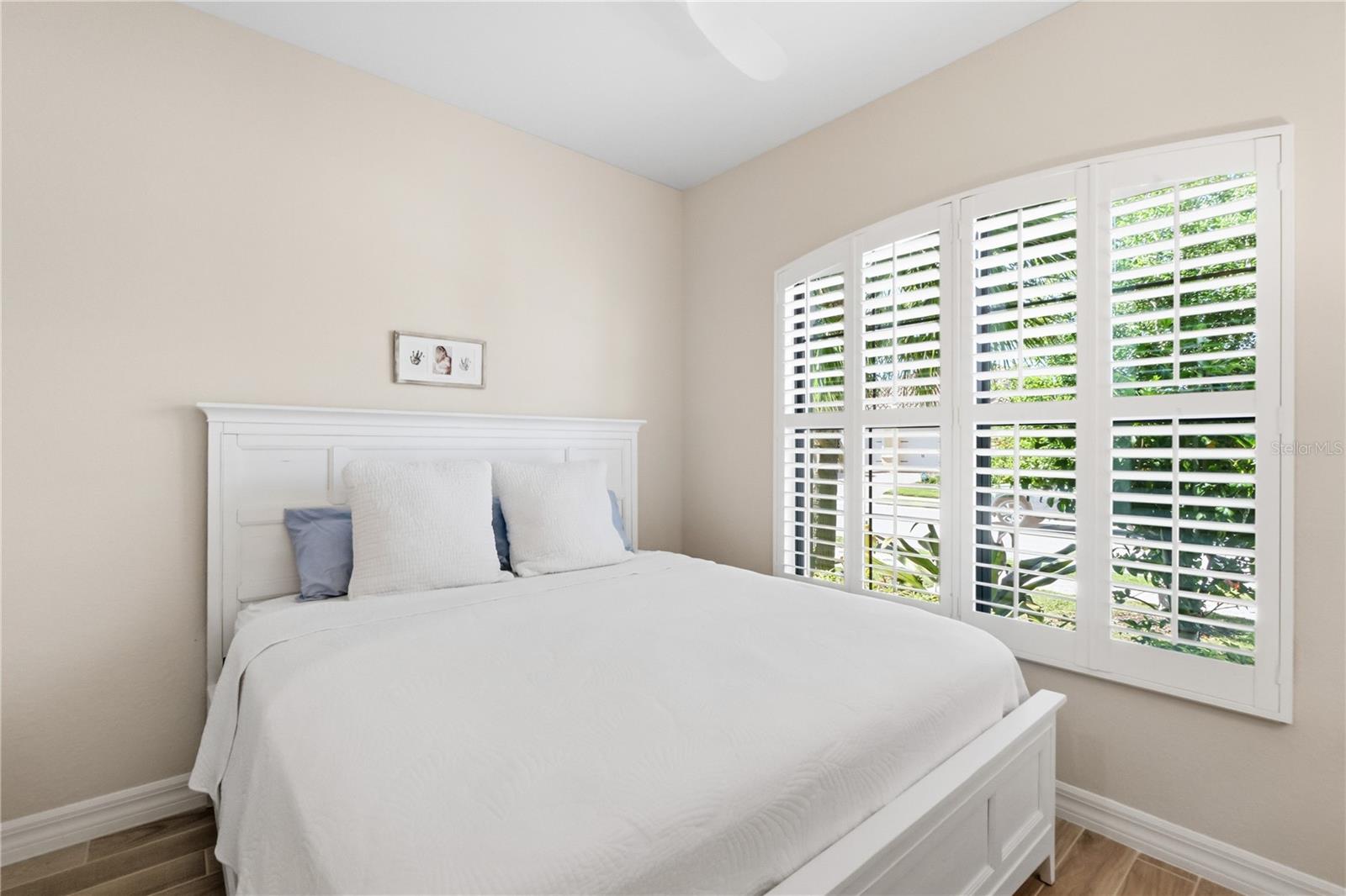 COUNTRY CLUB EAST AT LAKEWD RNCH YY1-4 - Residential