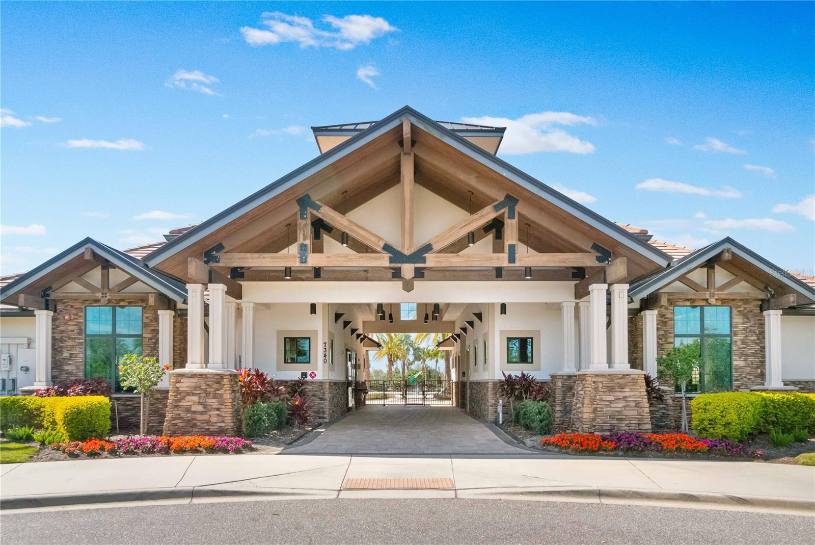 COUNTRY CLUB EAST AT LAKEWD RNCH YY1-4 - Residential