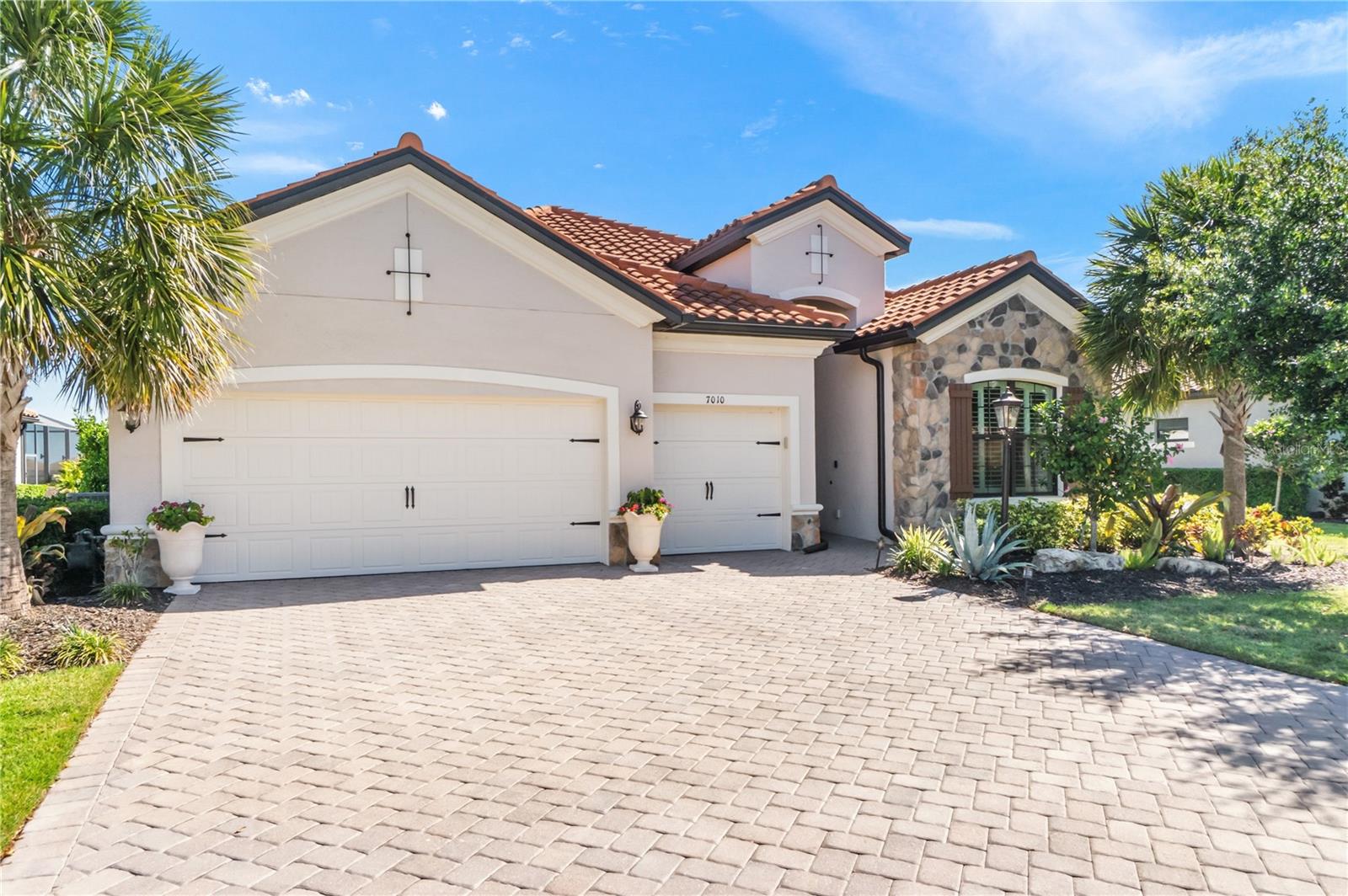 COUNTRY CLUB EAST AT LAKEWD RNCH YY1-4 - Residential