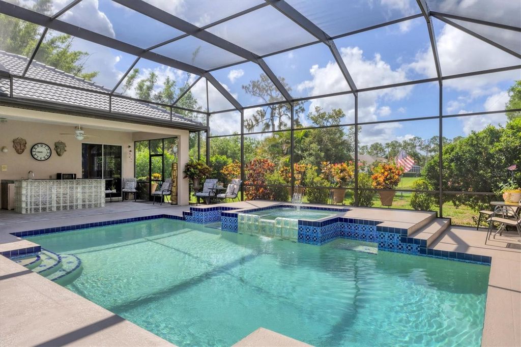 Photo of 7627 Partridge Street Circle, Bradenton, FL 34202 (MLS # A4658828)