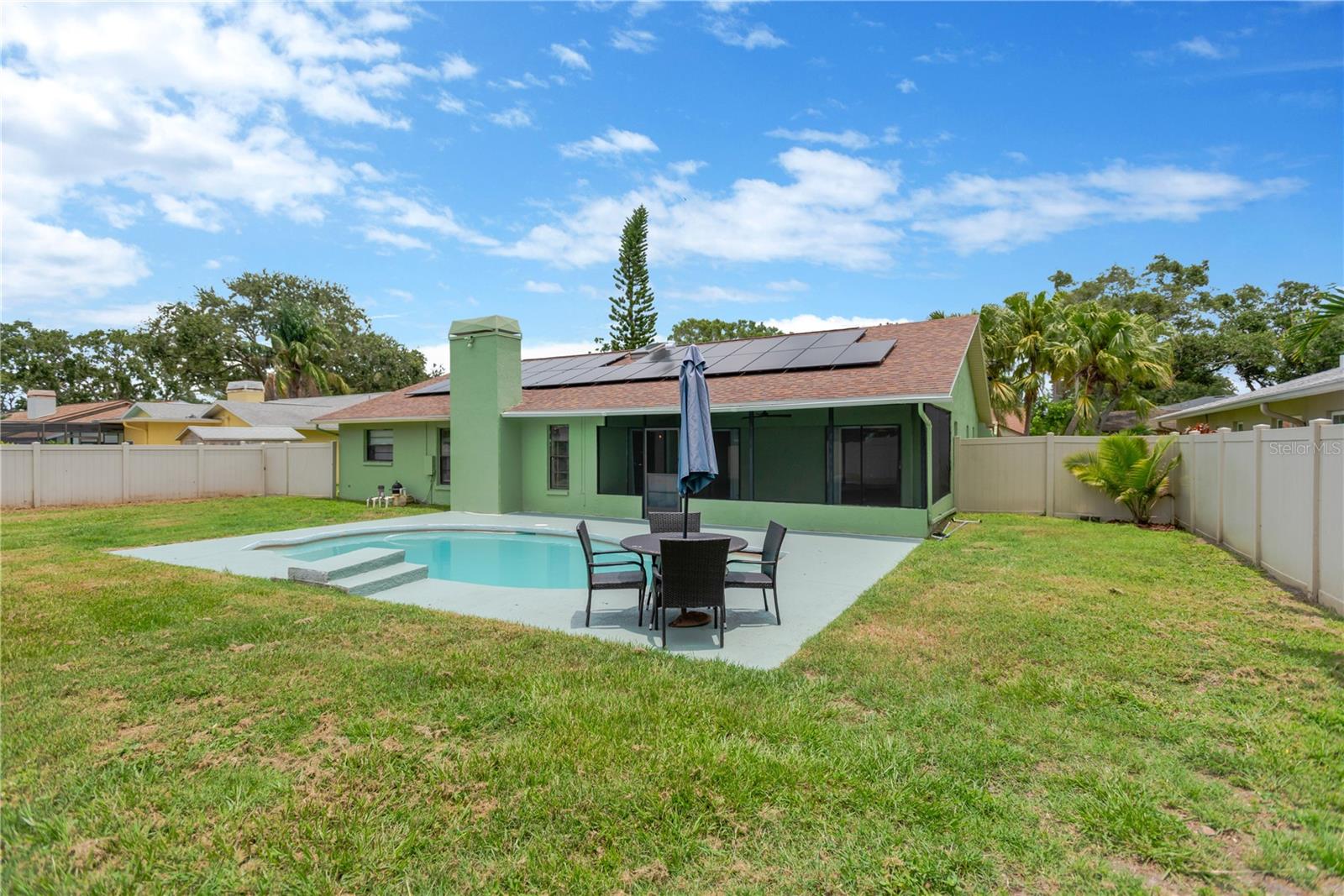 BRIDGEPORT ESTATES - Residential Lease