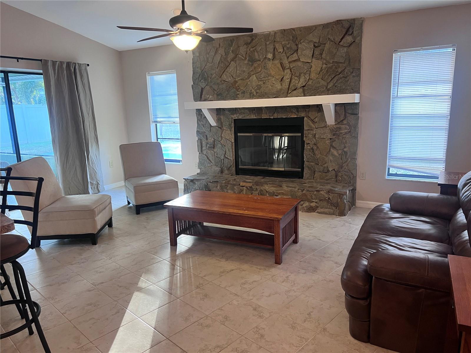 BRIDGEPORT ESTATES - Residential Lease