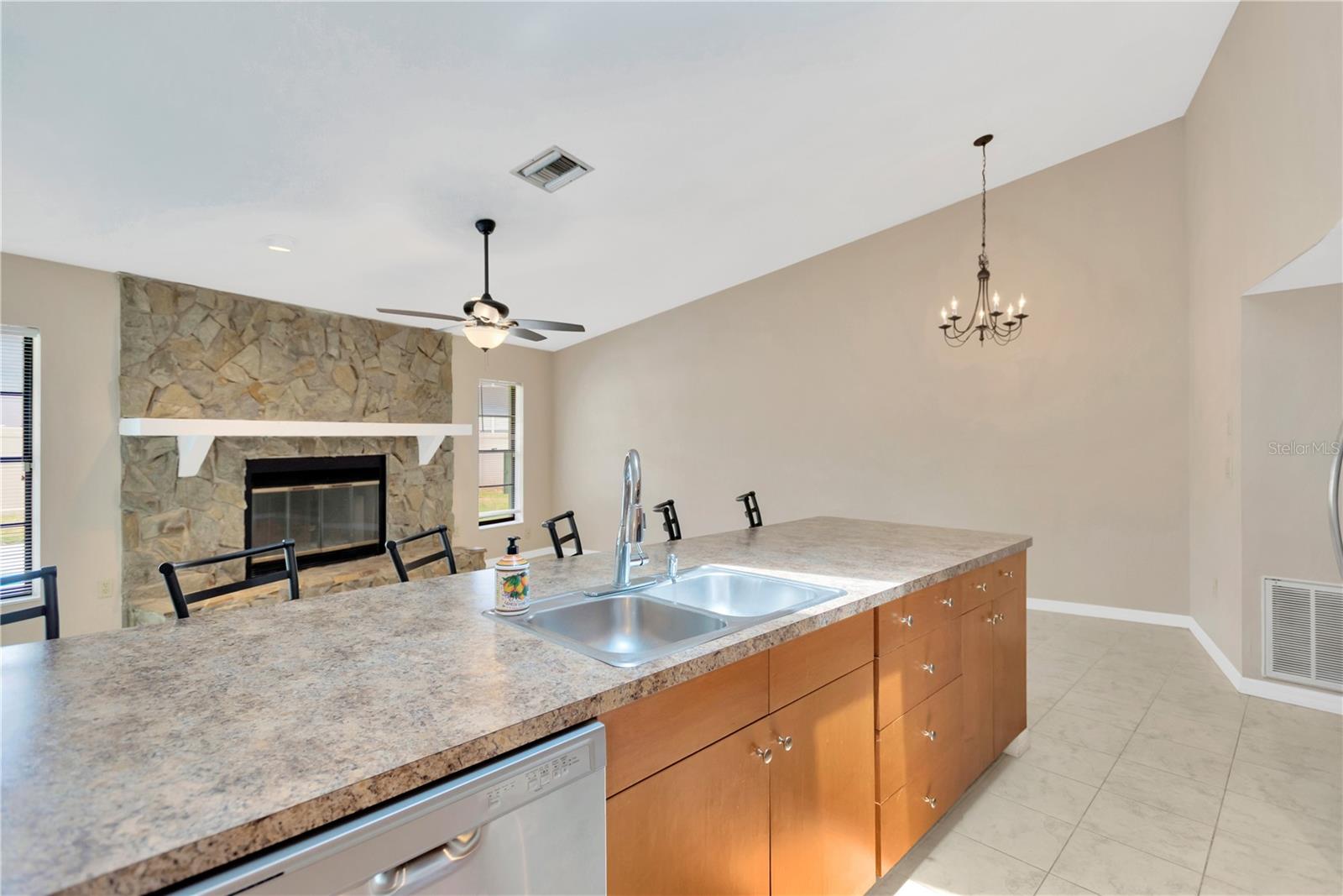 BRIDGEPORT ESTATES - Residential Lease