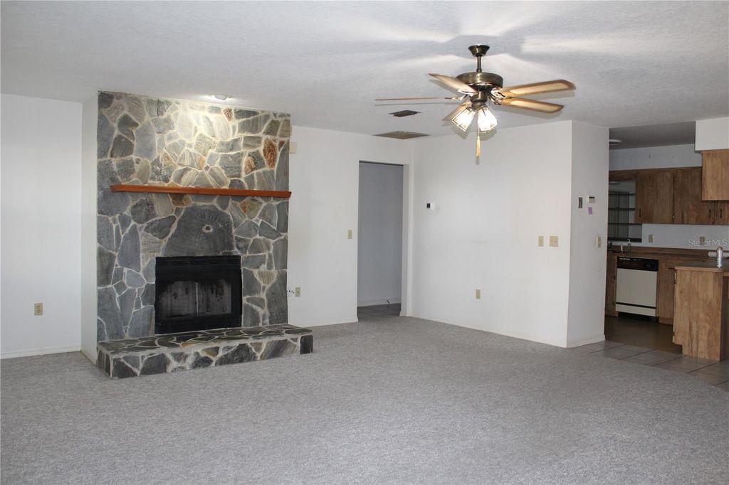 Photo of 1638 Lamplighter Way, Orlando, FL 32818 (MLS # G5109097)