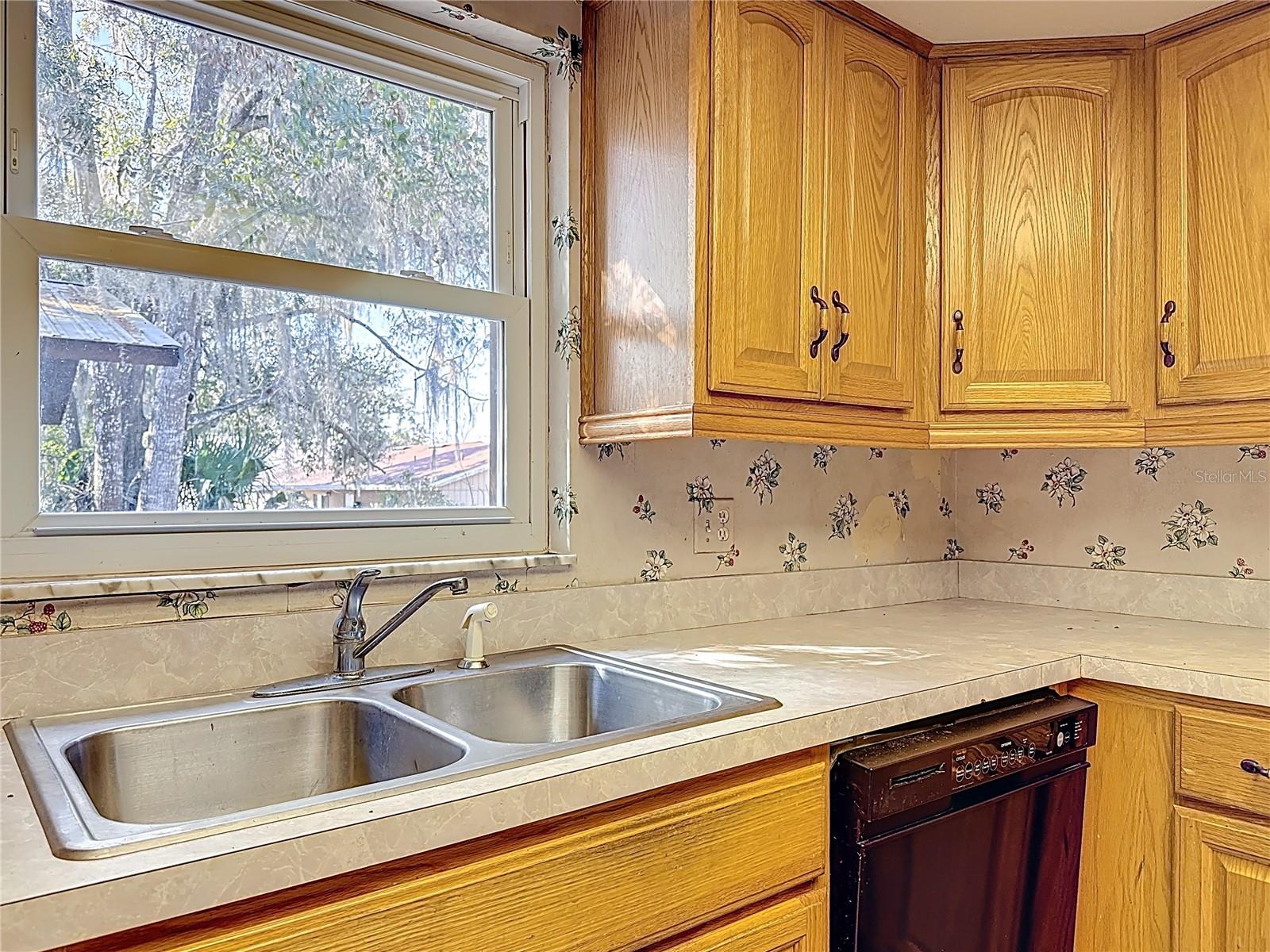 TANGERINE - Residential