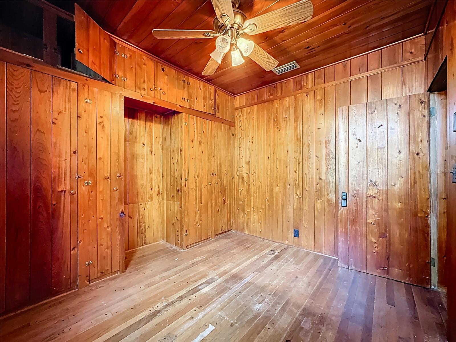 TANGERINE - Residential