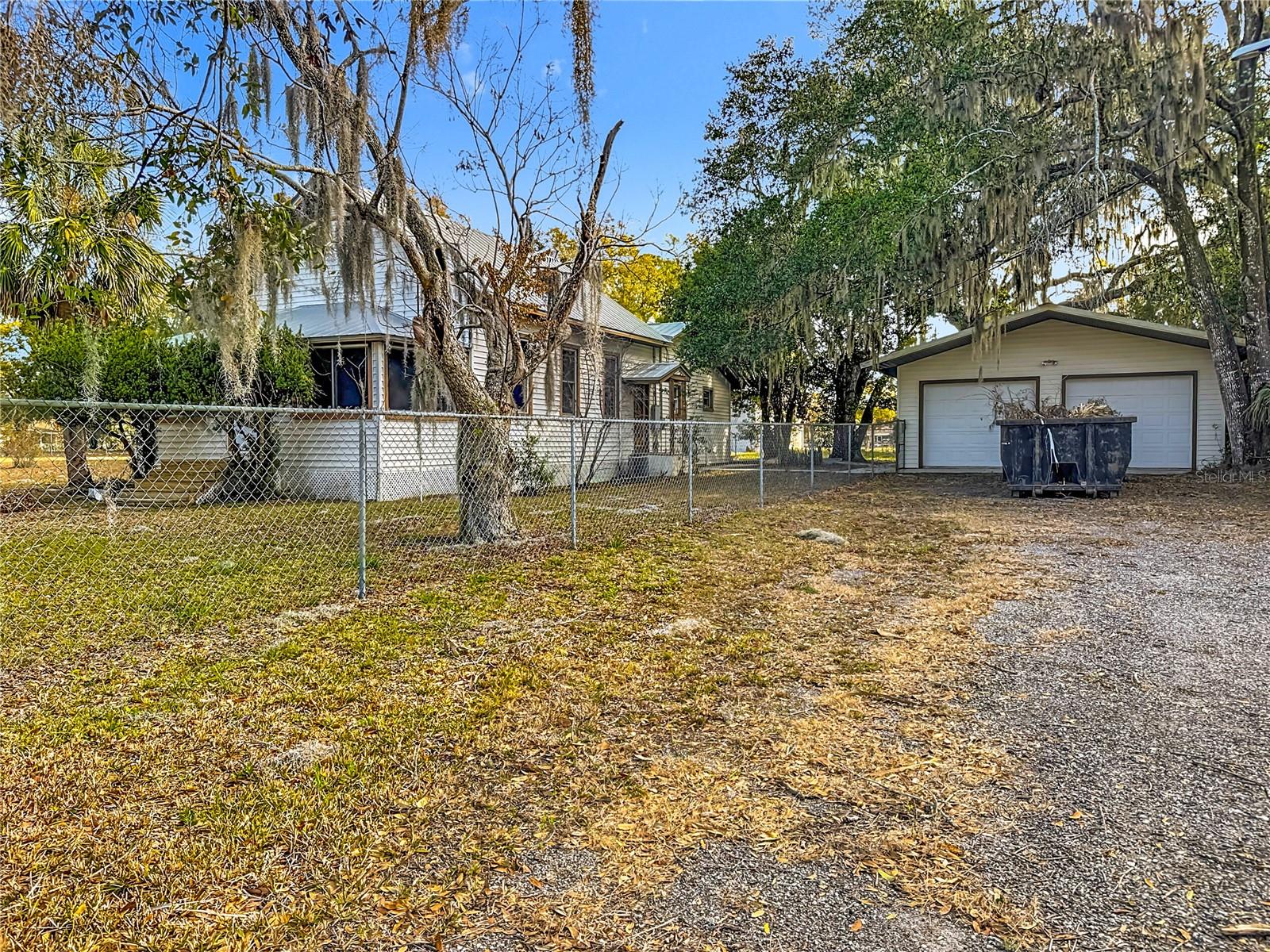 TANGERINE - Residential