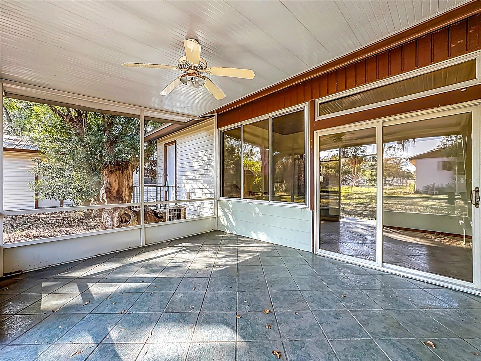 TANGERINE - Residential