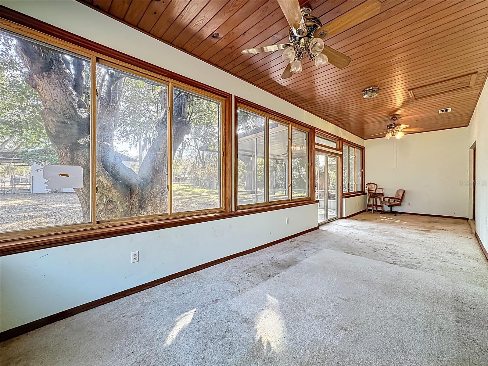 TANGERINE - Residential